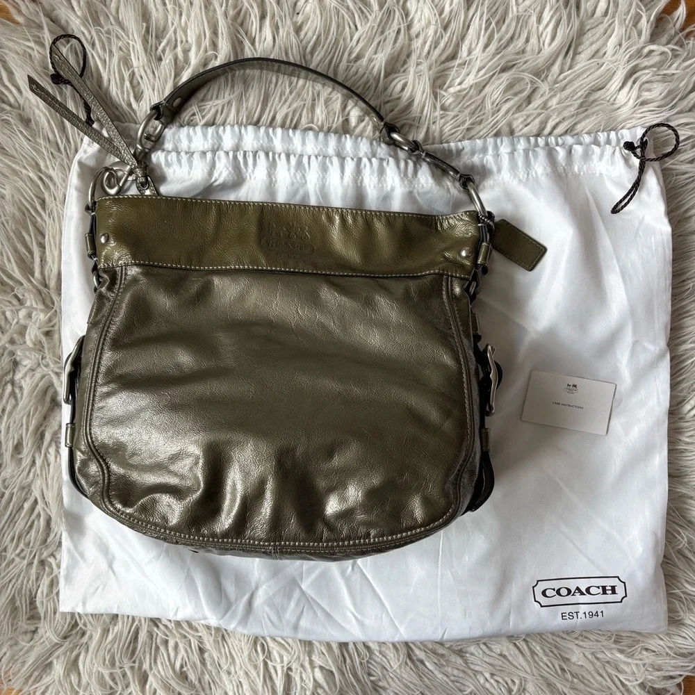 Coach 1941 Zoe Green Patent Leather Shoulder Zipper Closure Hobo Bag One Size
